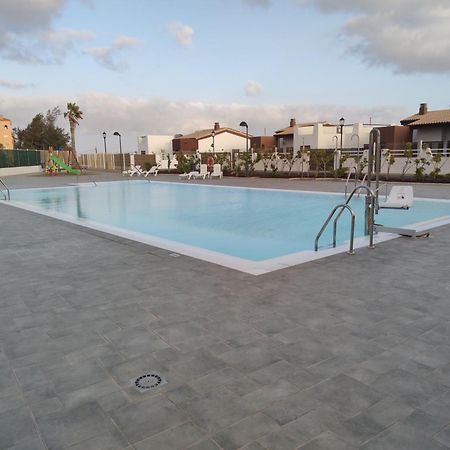 Serene Luxury Apartment With Pool - Viento Azul アンティグア エクステリア 写真