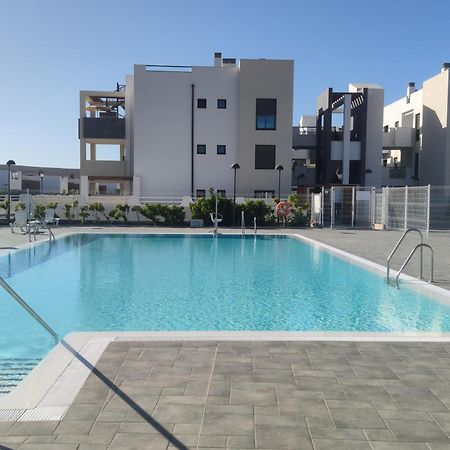 Serene Luxury Apartment With Pool - Viento Azul アンティグア エクステリア 写真