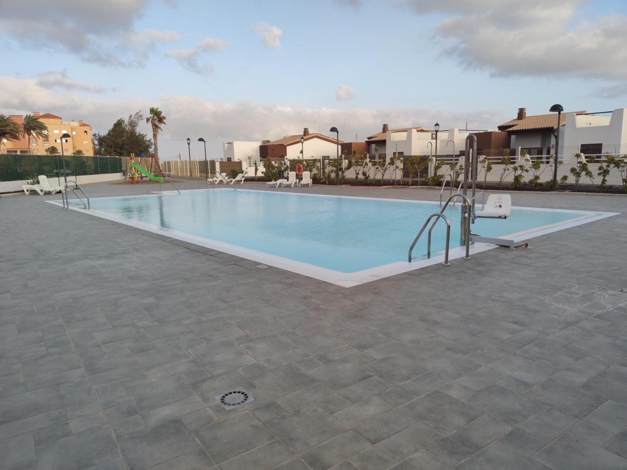Serene Luxury Apartment With Pool - Viento Azul アンティグア エクステリア 写真